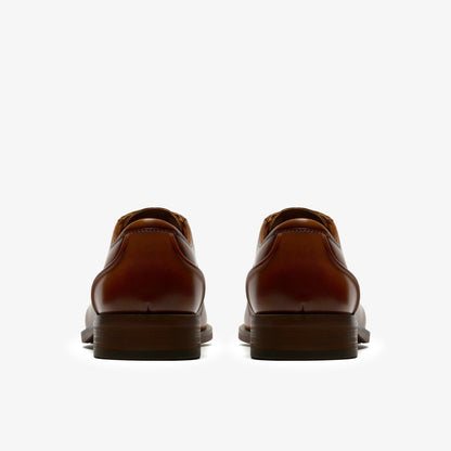 Clarks Craft Remi Lace Tan Leather