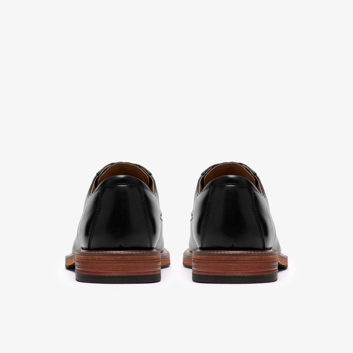 Clarks Craft Emile Black Leather