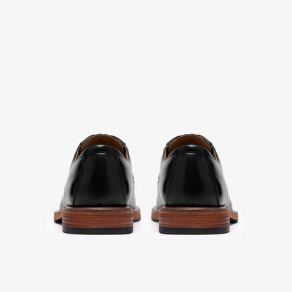 Clarks Craft Emile Black Leather